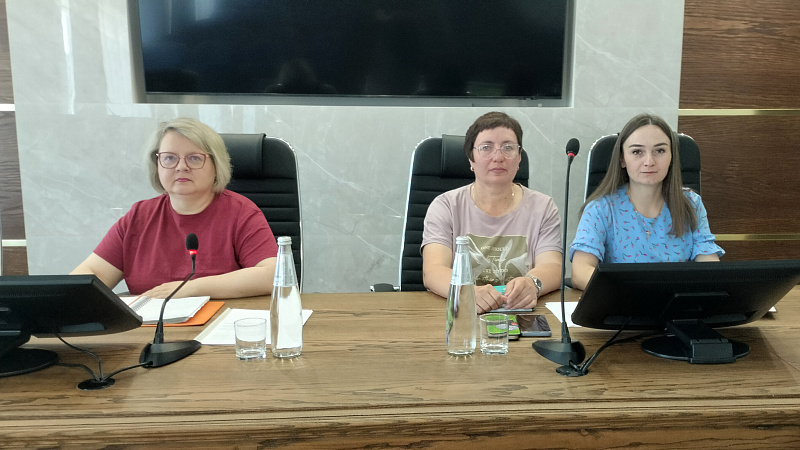 Ставропольский филиал Россельхозцентра отчитался об итогах противосаранчовой кампании 