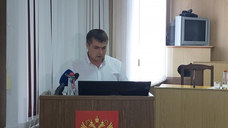 Три региона объединились против саранчи